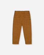Load image into Gallery viewer, Deux Par Deux Stretch Twill Joggers - Caramel Brown