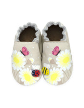 Load image into Gallery viewer, Robeez Soft Soles - Love Bugs