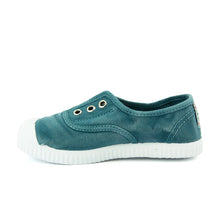 Load image into Gallery viewer, NEW! Cienta Slip-On Sneaker - Jungla