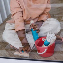 Load image into Gallery viewer, Plan Toys Cleaning Set