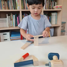 Load image into Gallery viewer, Plan Toys Handy Carpenter Set
