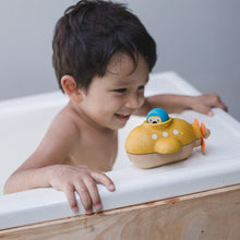 Load image into Gallery viewer, Plan Toys Submarine