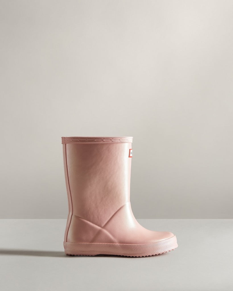 Nebula hotsell hunter boots