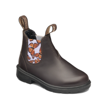 Load image into Gallery viewer, Blundstone 2395 - Brown with Butterfly Elastic
