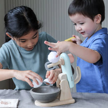 Load image into Gallery viewer, Plan Toys Stand Mixer Set
