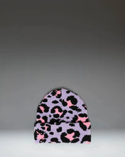 Load image into Gallery viewer, NEW! Herschel Kids Elmer Beanie - Scribble Leopard
