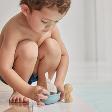 Load image into Gallery viewer, Plan Toys Sailing Boat Walrus
