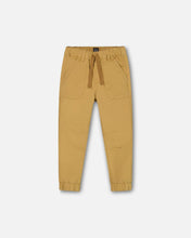 Load image into Gallery viewer, NEW! Deux Par Deux Stretch Twill Jogger - Beige Gold
