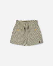 Load image into Gallery viewer, Deux Par Deux Linen Shorts - Green &amp; White Striped
