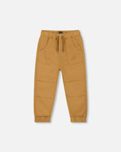 Load image into Gallery viewer, Deux Par Deux Stretch Twill Joggers - Tan

