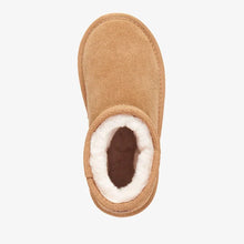 Load image into Gallery viewer, NEW! Emu Wallaby Mini Boot - Chestnut
