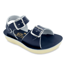 Load image into Gallery viewer, Saltwater Sandals Surfer - Navy
