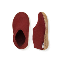 Load image into Gallery viewer, Glerups Shoe- Red

