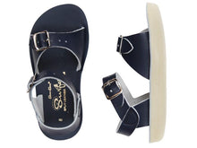 Load image into Gallery viewer, Saltwater Sandals Surfer - Navy
