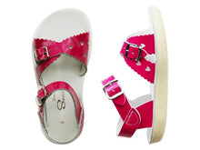 Load image into Gallery viewer, Saltwater Sandal Sweetheart Fuchsia Shiny
